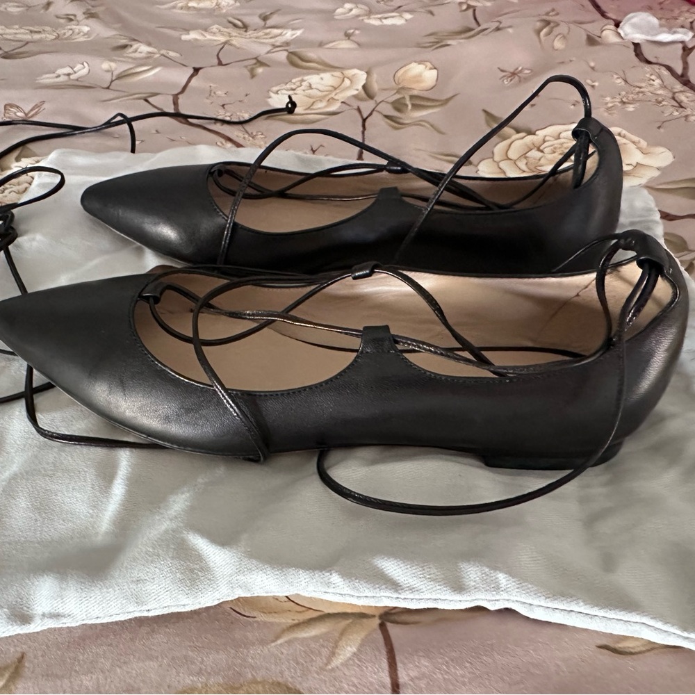 M. Gemi Black Lace-Up Flats
